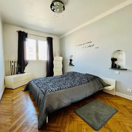 Appartement 3 Pieces Arenas Ouest *